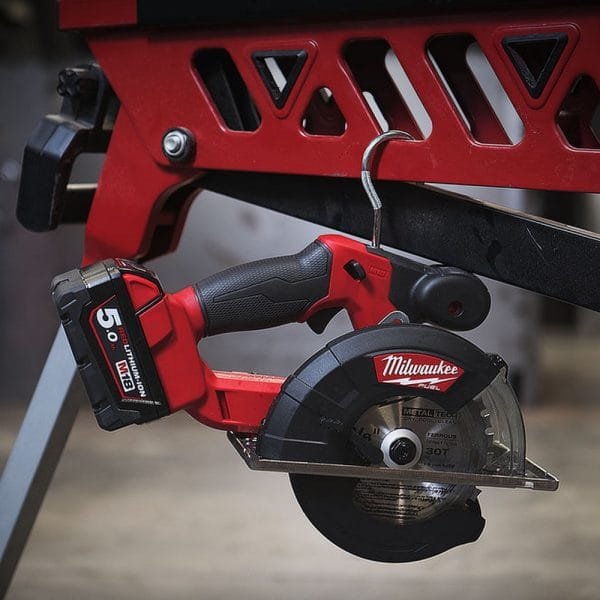 28112025692a07a006ae2 Elektro Dot Professional Aku. cirkular za metal 150mm 18V - M18FMCS-502X 4933459193