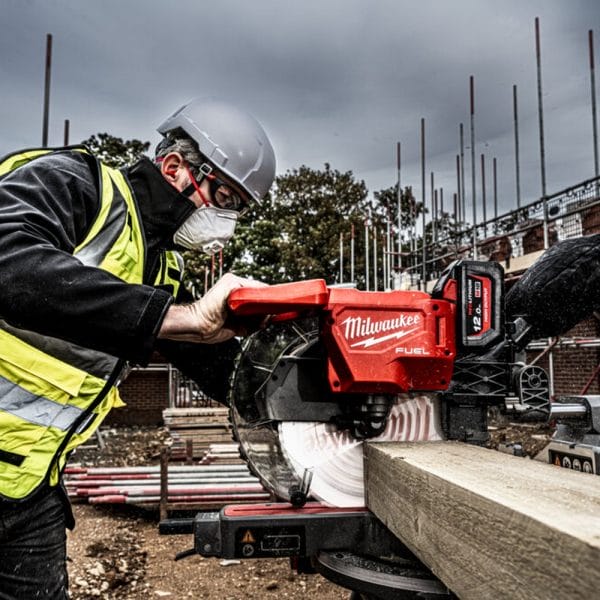 28112025692a07af974b2 Elektro Dot Professional Aku. potezna testera - Ger 305mm 18V - M18FMS305-121 4933471122