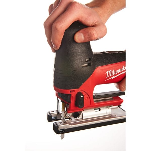 28112025692a086bbb015 Elektro Dot Professional Ubodna testera 710W - JS 120X 4933381680