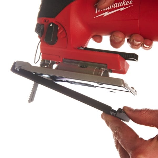 28112025692a086ca4740 Elektro Dot Professional Ubodna testera 710W - JS 120X 4933381680