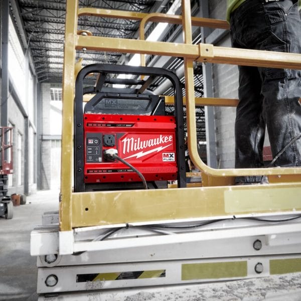 28112025692a08aa03d4c Elektro Dot Professional Akumulatorsko napajanje za 220V - MXFPS-602 4933479266