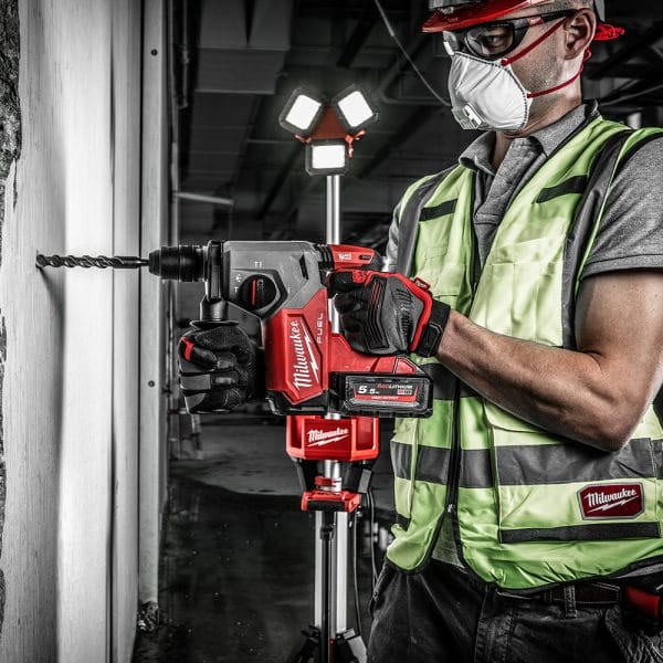 28112025692a0a233fd3a Elektro Dot Professional Aku. bušilica SDS+18V 2.5J - M18FHX-552X 4933478889