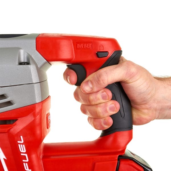 28112025692a0a2d53ebf Elektro Dot Professional Aku. bušilica-čekić SDS-Max 18V 6.1J - M18CHM-121C 4933471284