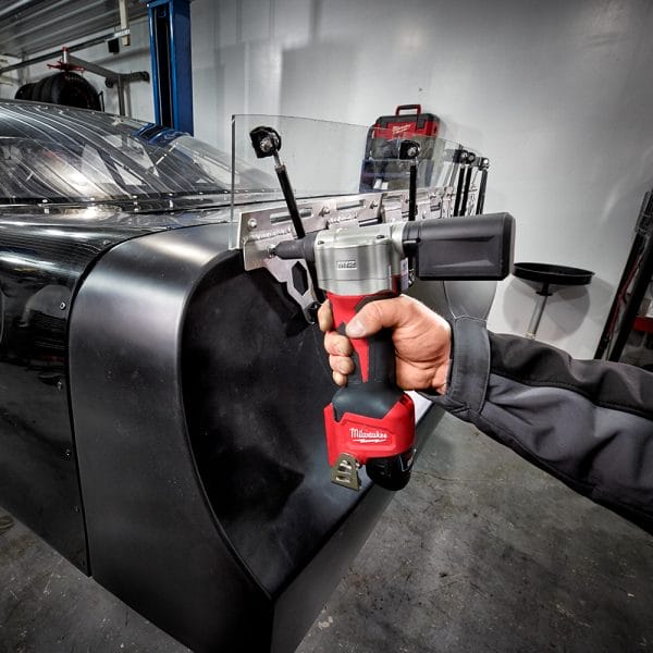 28112025692a0a45a95d9 Elektro Dot Professional Aku. pištolj za pop nitne 12V - M12BPRT-201X 4933464405